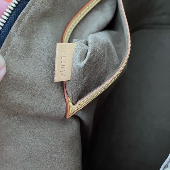 Authentic Louis Vuitton Alma Multicoloured black - Picture 10 of 10